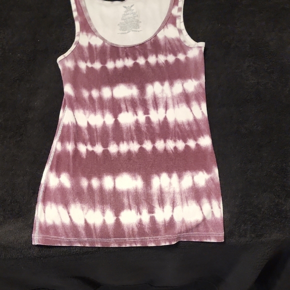 Colorful Tank Top Bundle - Picture 4 of 11